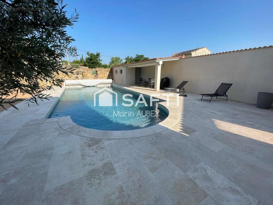 Photo 2 - Maison à SABRAN