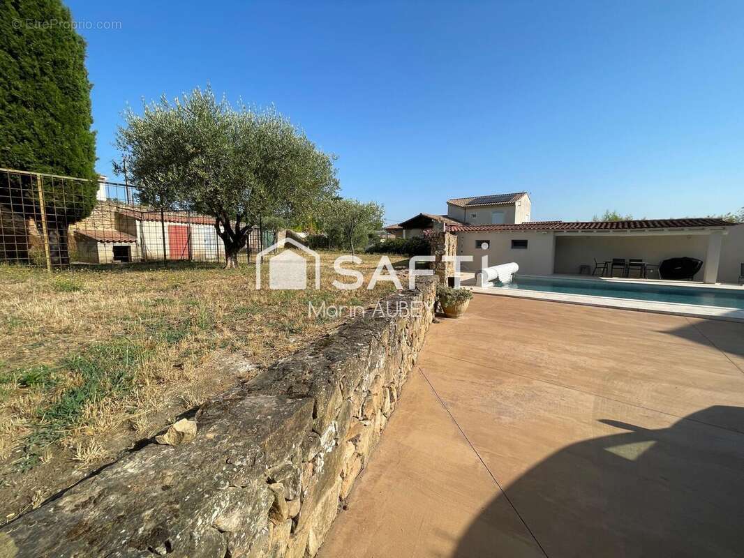 Photo 5 - Maison à SABRAN