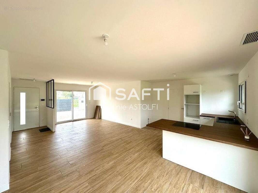 Photo 2 - Maison à CARBONNE