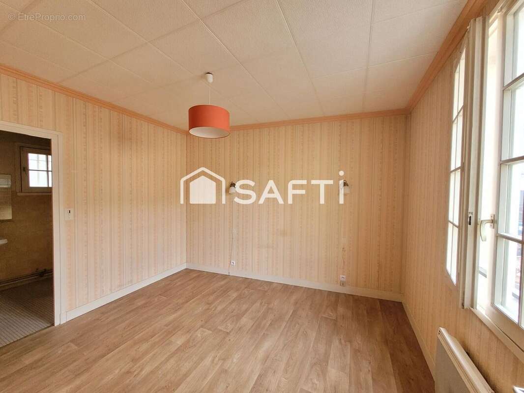 Photo 9 - Appartement à DESCARTES