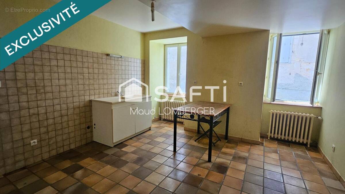 Photo 1 - Maison à CHAMPLITTE