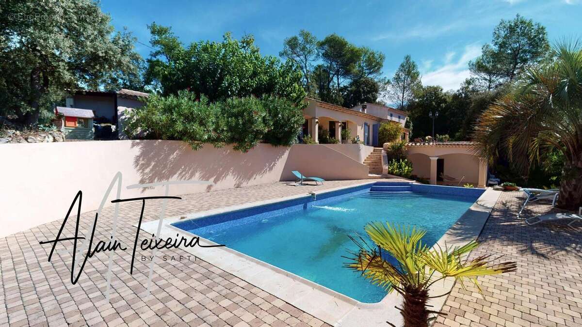 Photo 2 - Maison à LORGUES