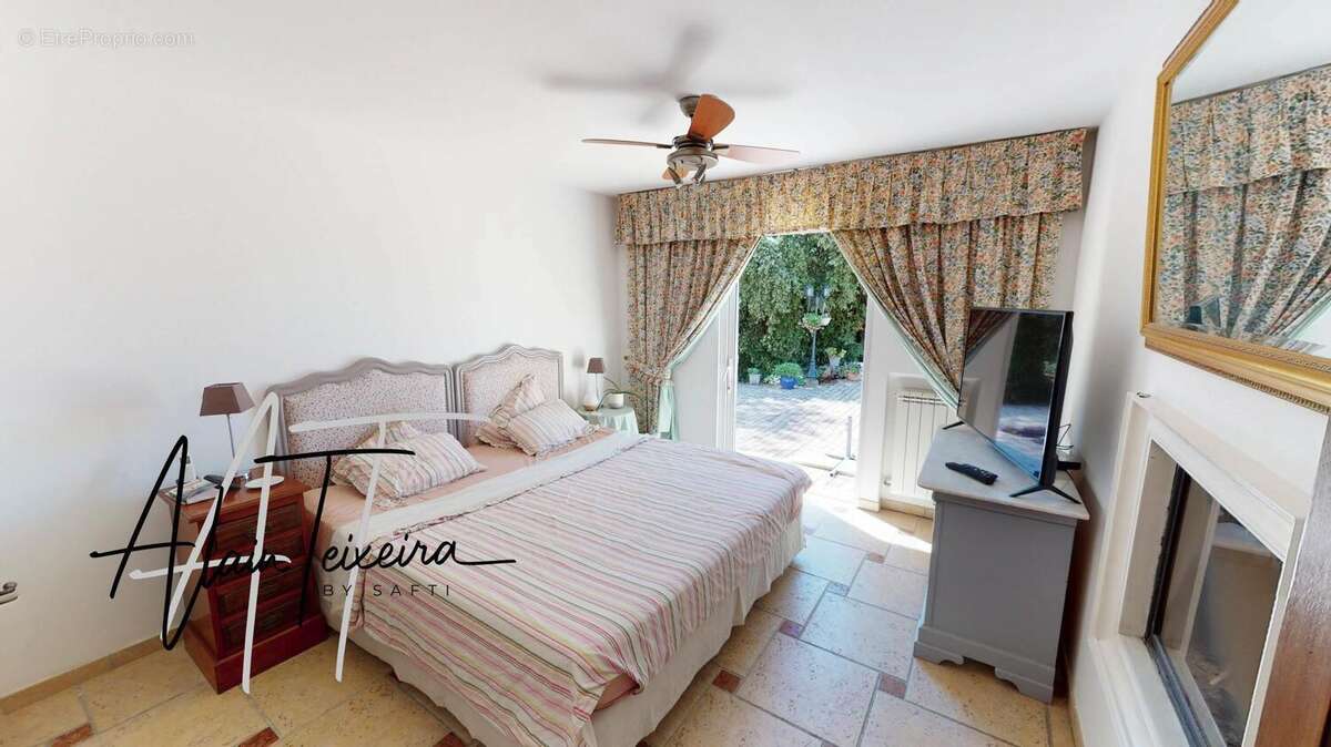 Photo 8 - Maison à LORGUES