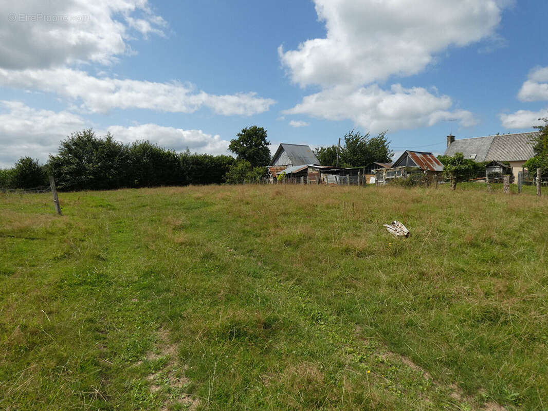 Maison à LE MESNILLARD