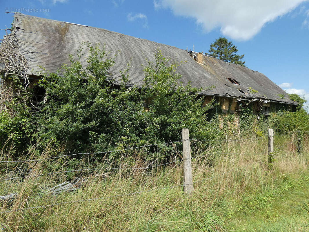 Maison à LE MESNILLARD