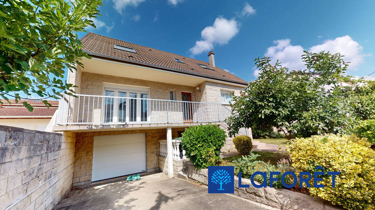 Maison à ATHIS-MONS