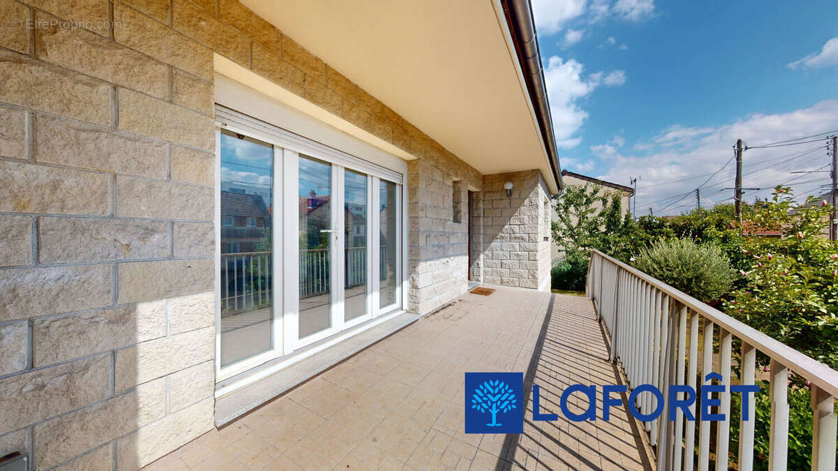 Maison à ATHIS-MONS