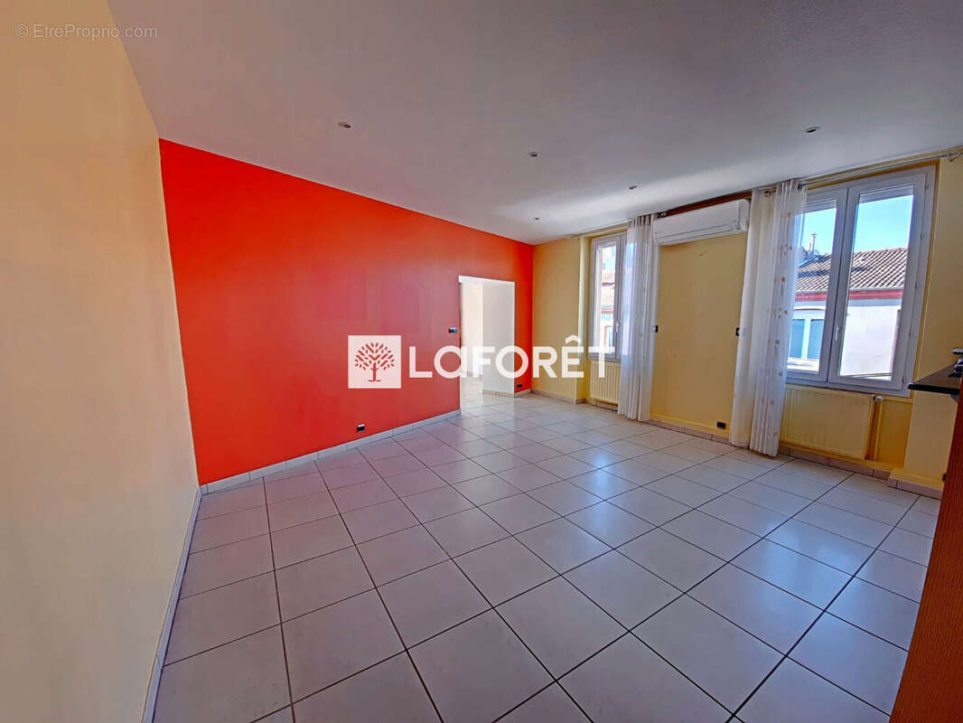 Appartement à SAINT-ETIENNE