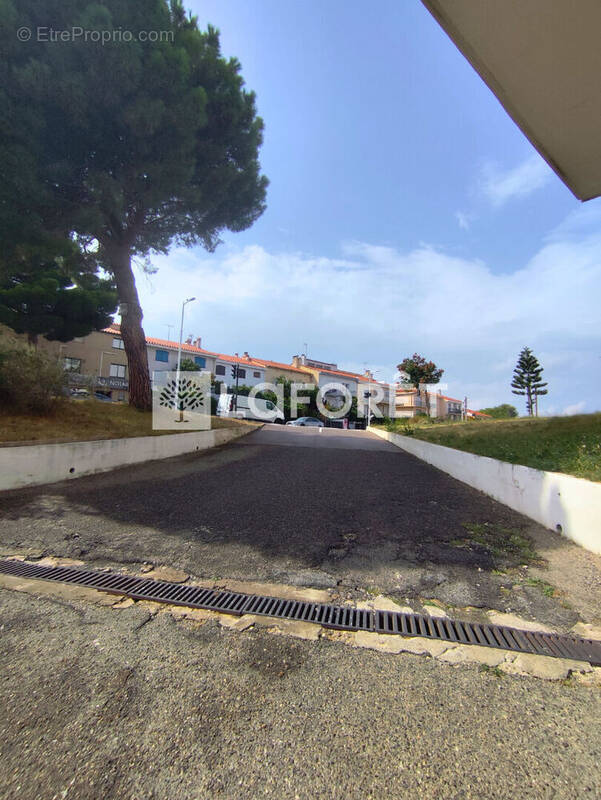 Parking à PERPIGNAN