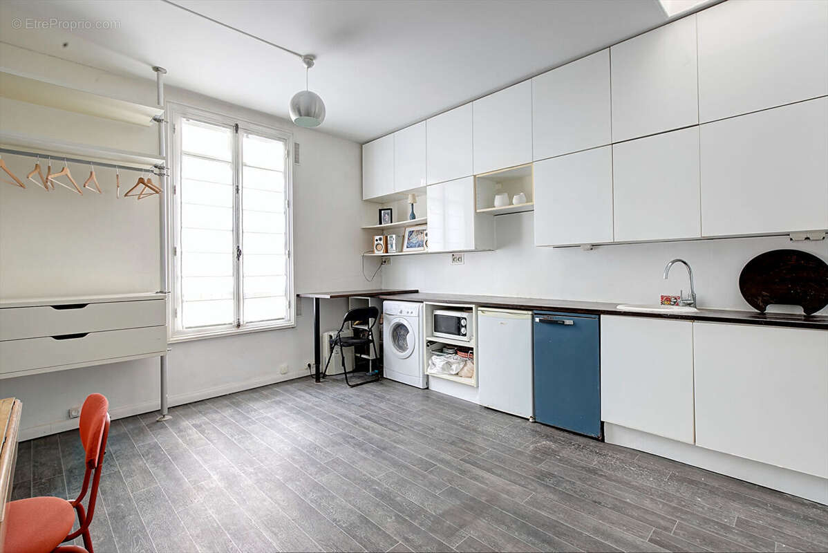 Appartement à PARIS-18E