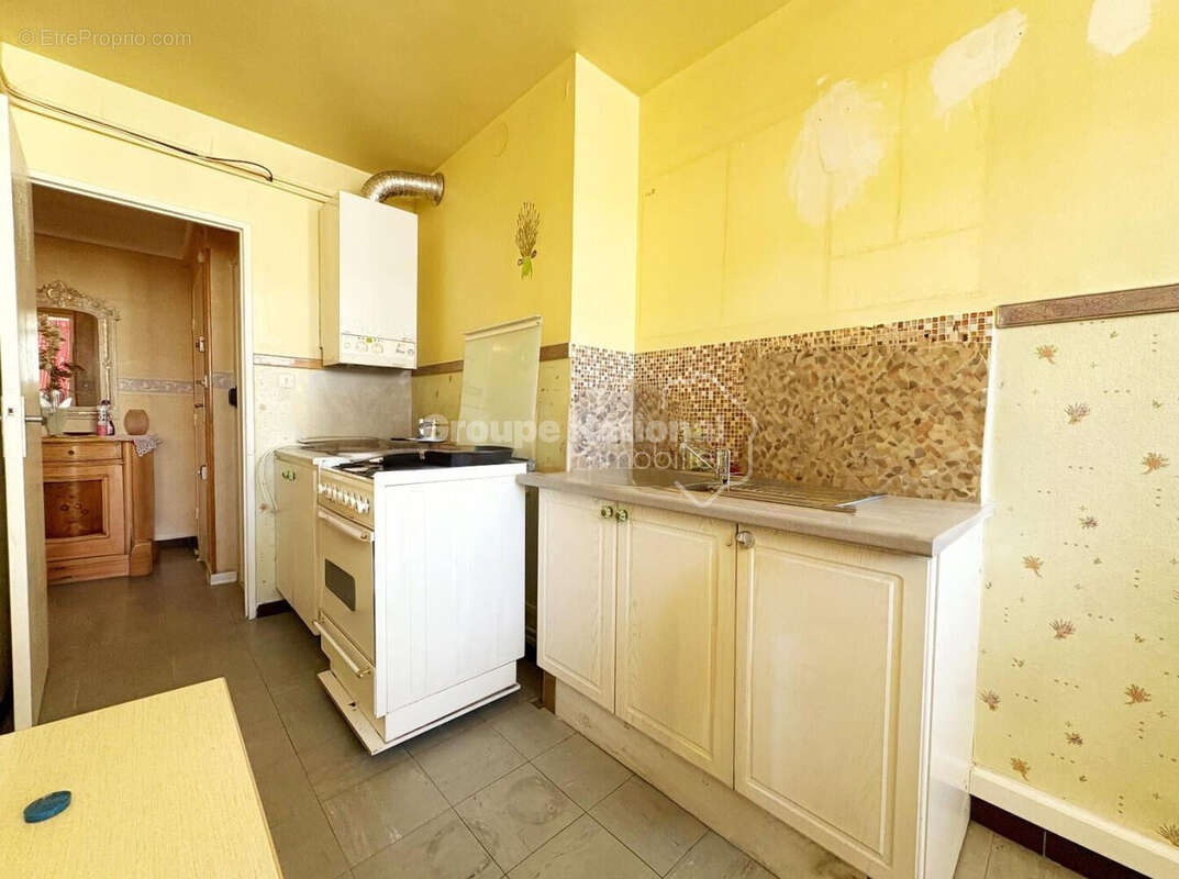 Appartement à SALON-DE-PROVENCE