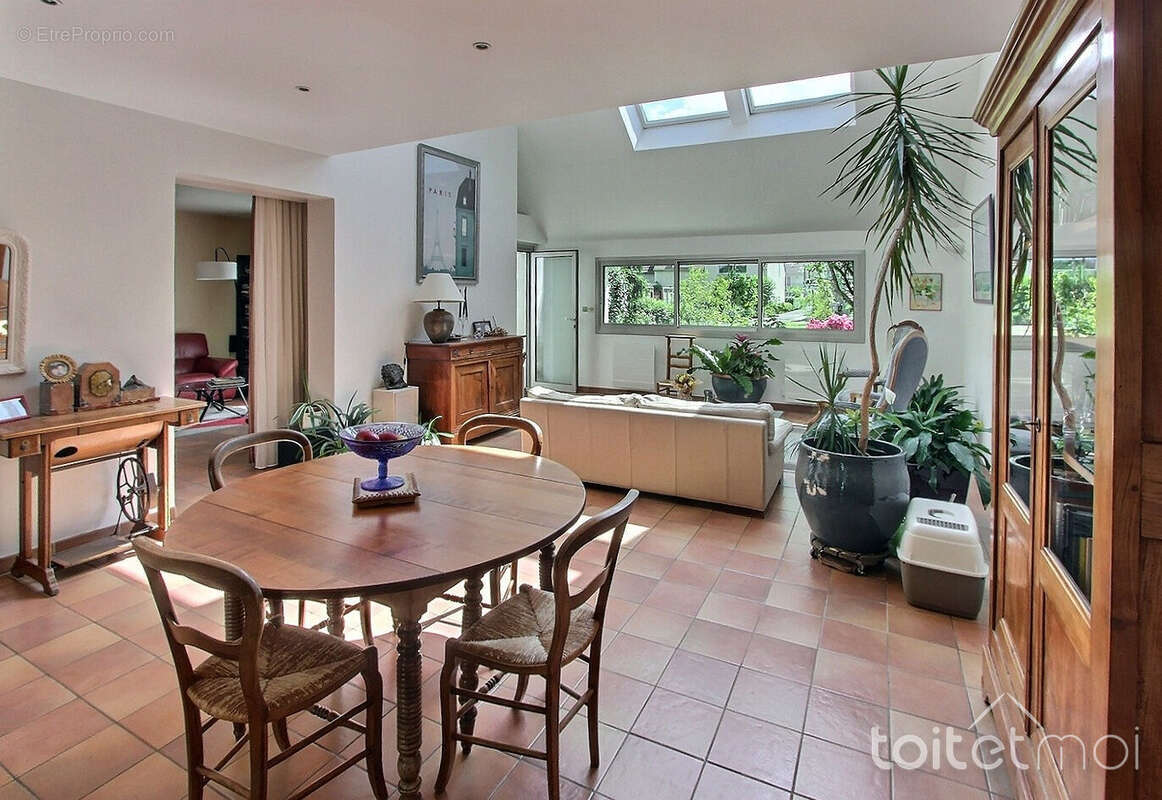 Maison à MAGNY-LES-HAMEAUX