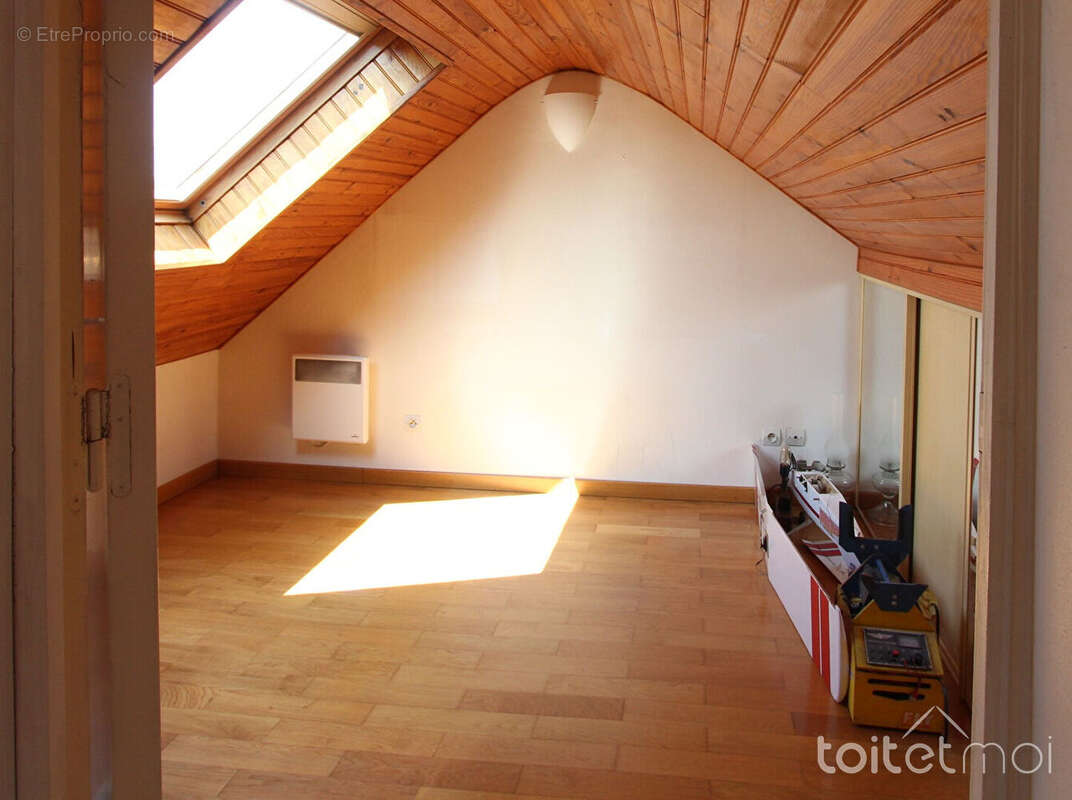 Maison à MAGNY-LES-HAMEAUX