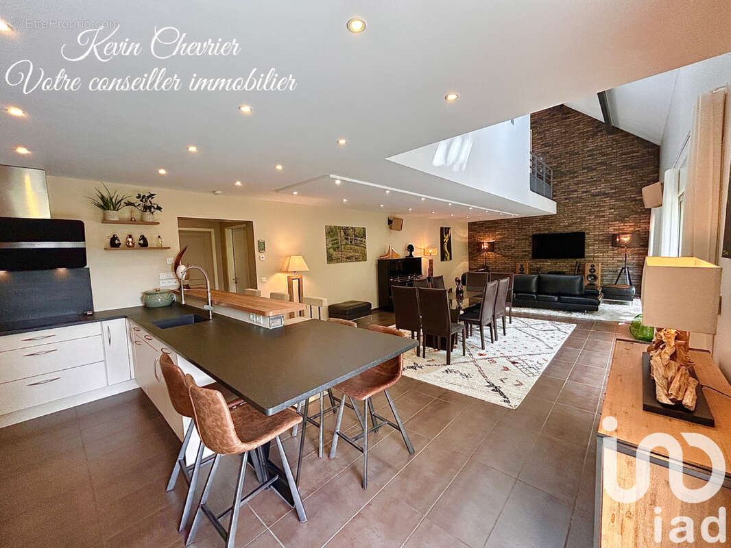 Photo 5 - Maison à CRECY-LA-CHAPELLE