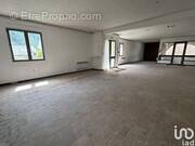 Photo 1 - Commerce à BIELLE