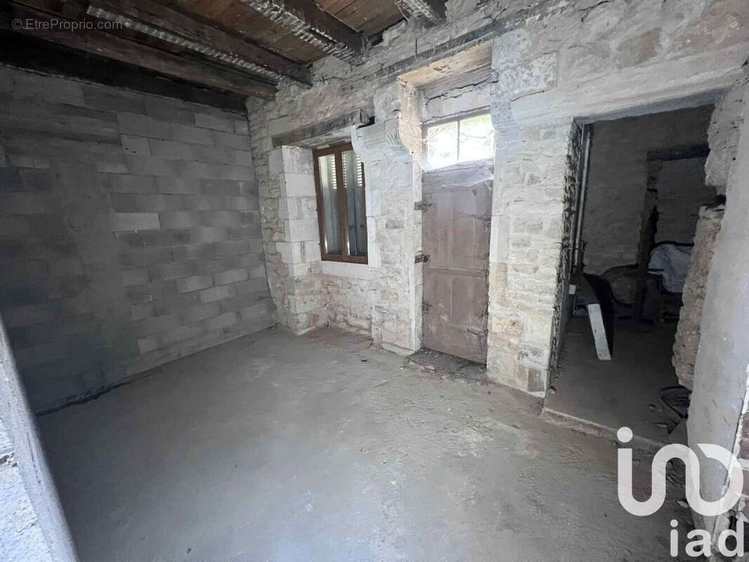 Photo 4 - Maison à CHARROUX