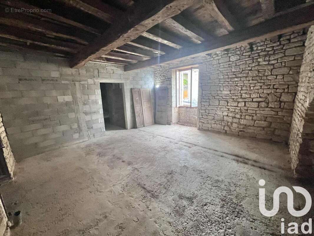 Photo 6 - Maison à CHARROUX