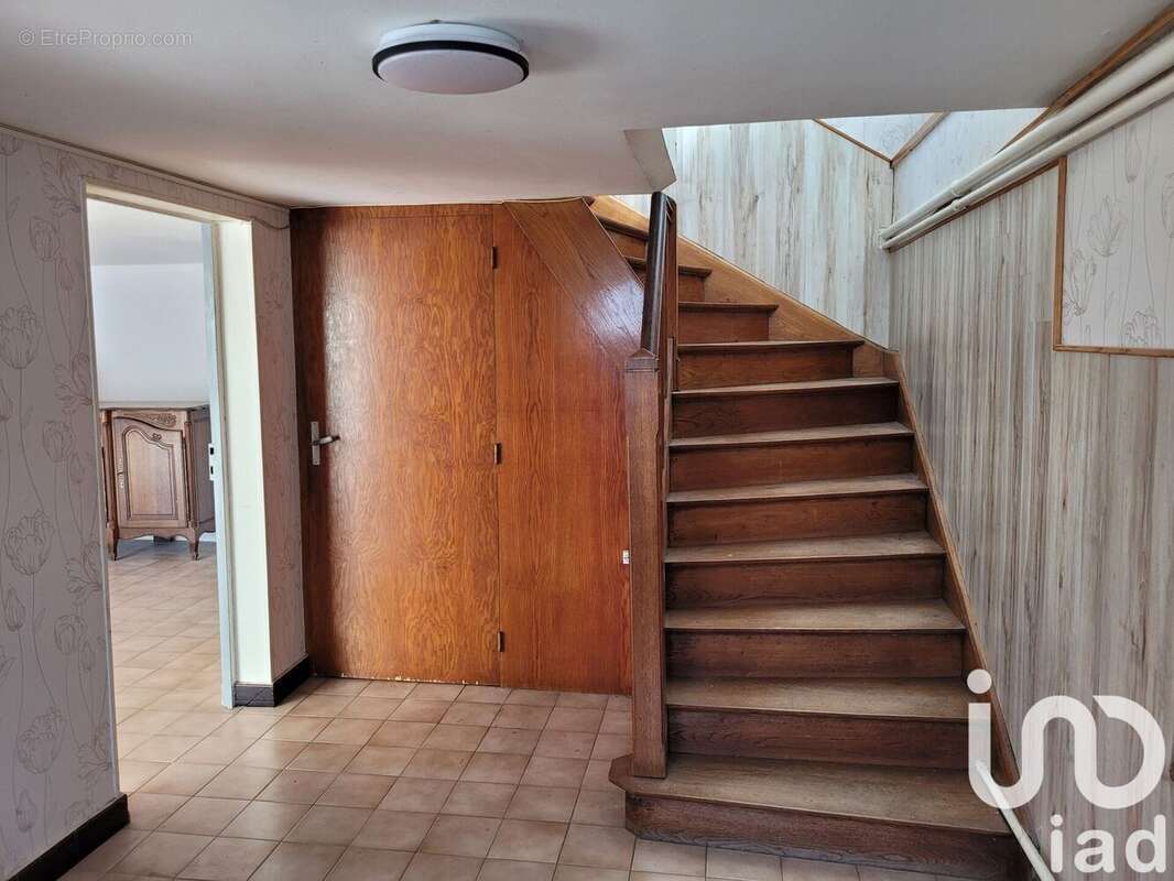 Photo 9 - Maison à TOULON-SUR-ARROUX