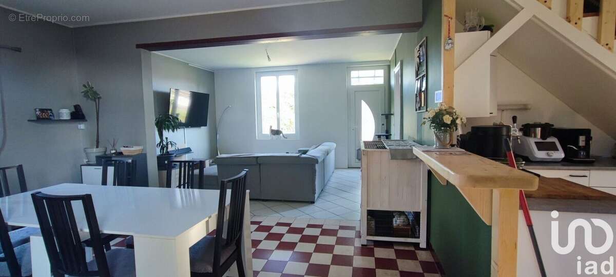 Photo 8 - Maison à SAUGNAC-ET-CAMBRAN