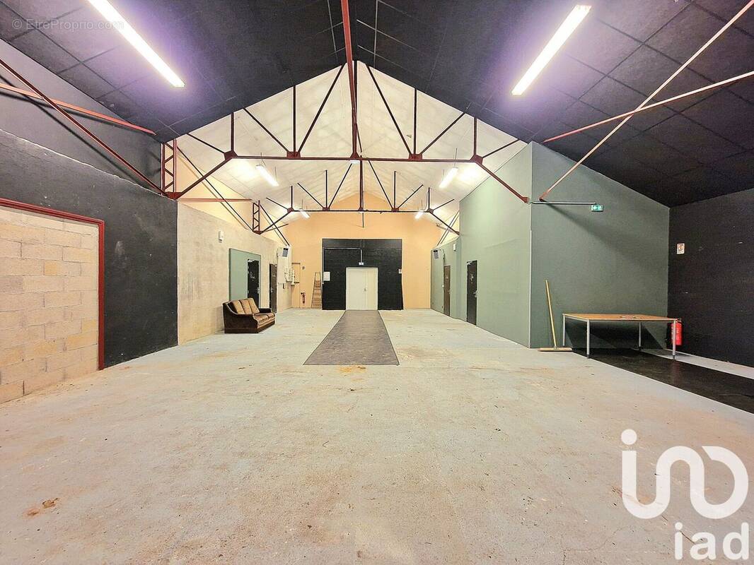 Photo 1 - Maison à TERRASSON-LAVILLEDIEU