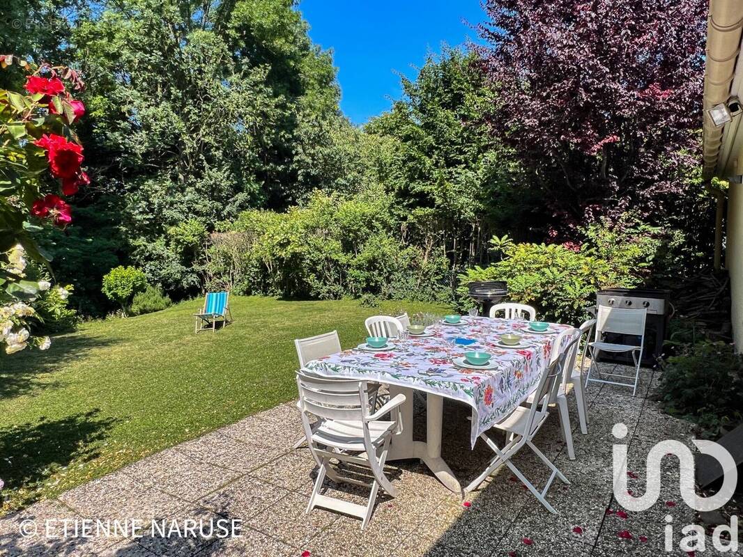 Photo 1 - Maison à LE PORT-MARLY