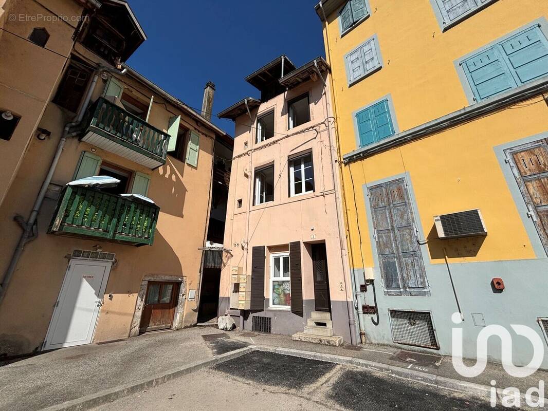 Photo 1 - Appartement à LE PONT-DE-BEAUVOISIN