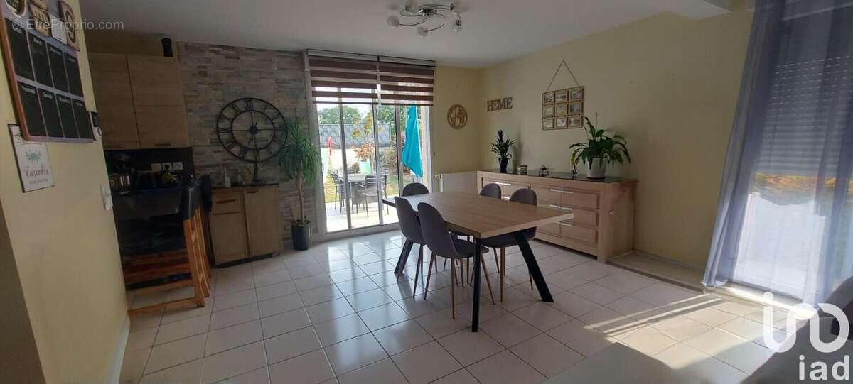 Photo 5 - Maison à LANDEHEN