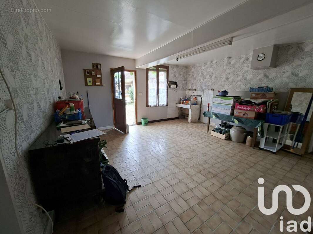 Photo 2 - Maison à DAMPIERRE