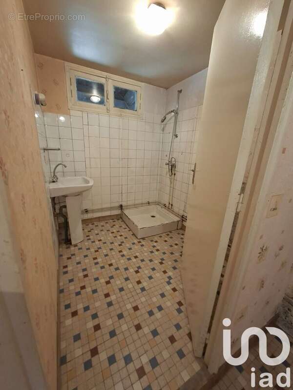 Photo 4 - Maison à DAMPIERRE