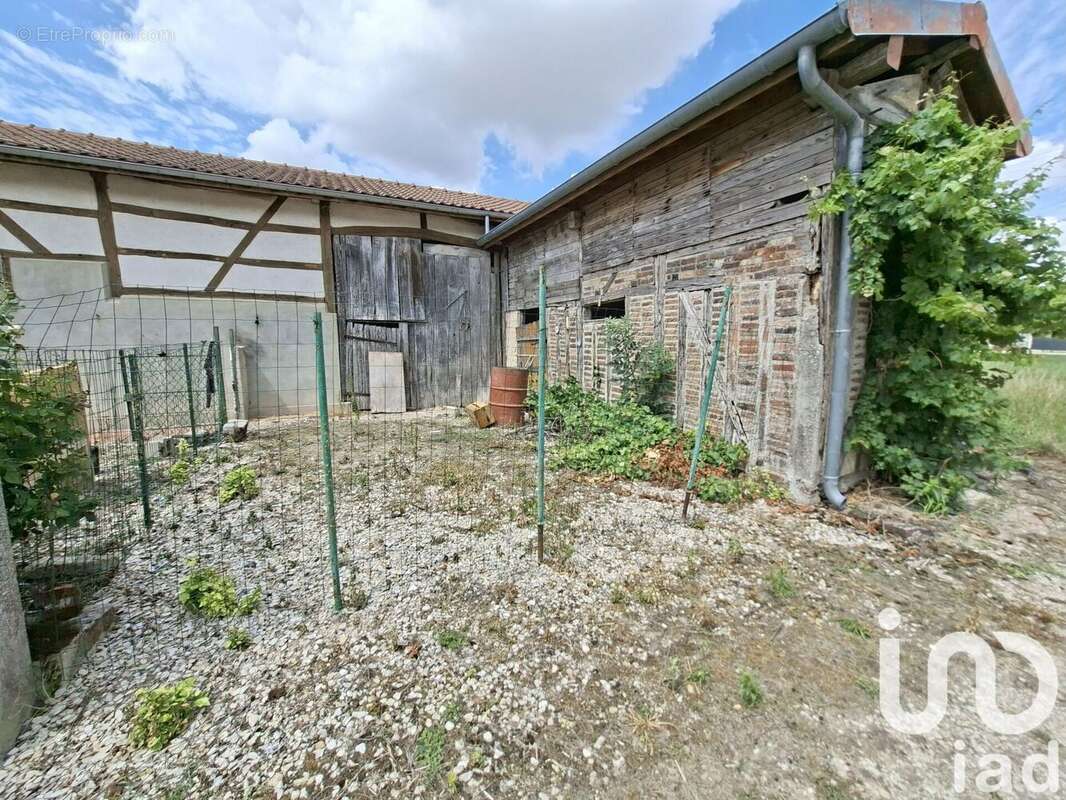 Photo 8 - Maison à DAMPIERRE