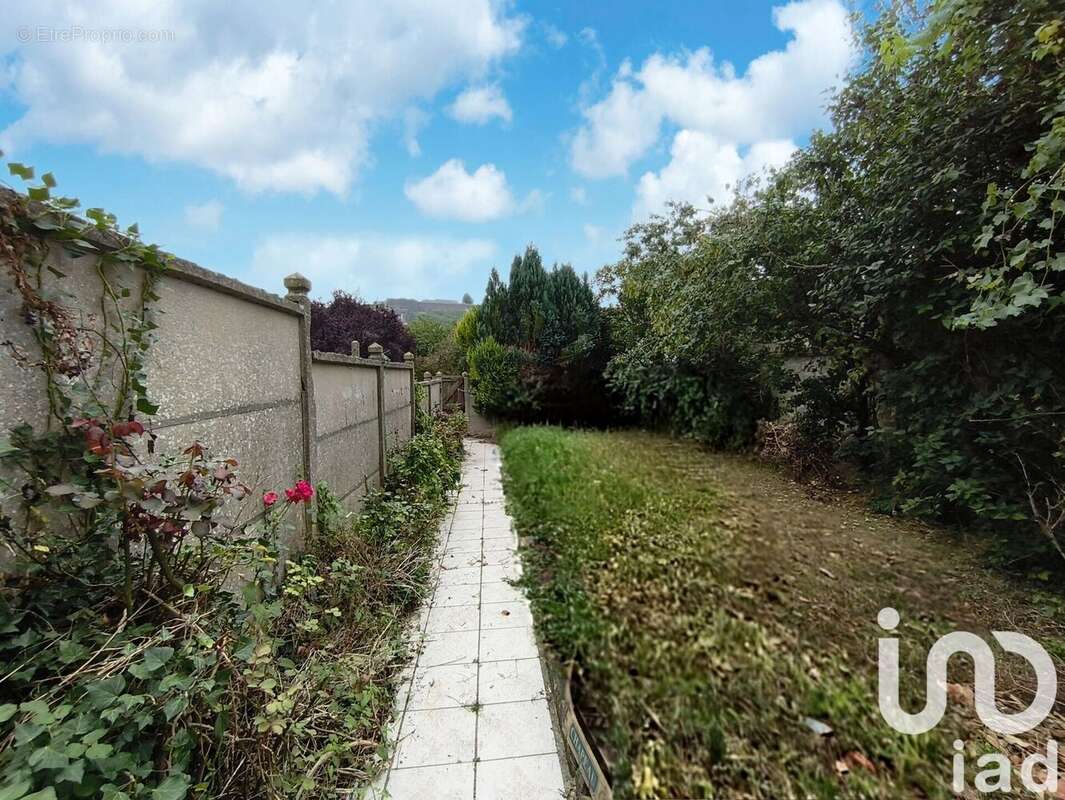 Photo 2 - Maison à GIVET