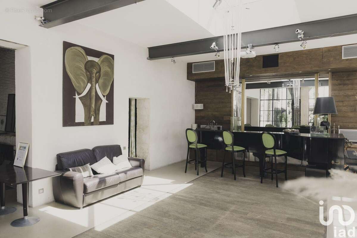 Photo 7 - Commerce à NIMES