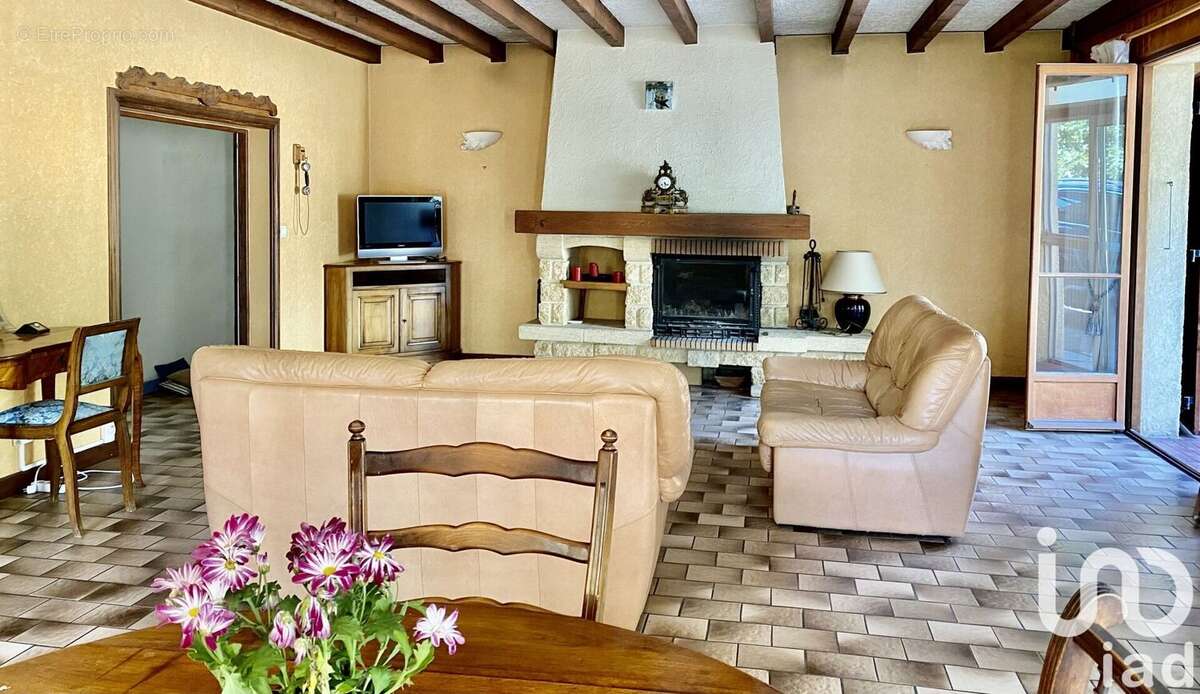 Photo 6 - Maison à SAINT-JUST-DE-CLAIX