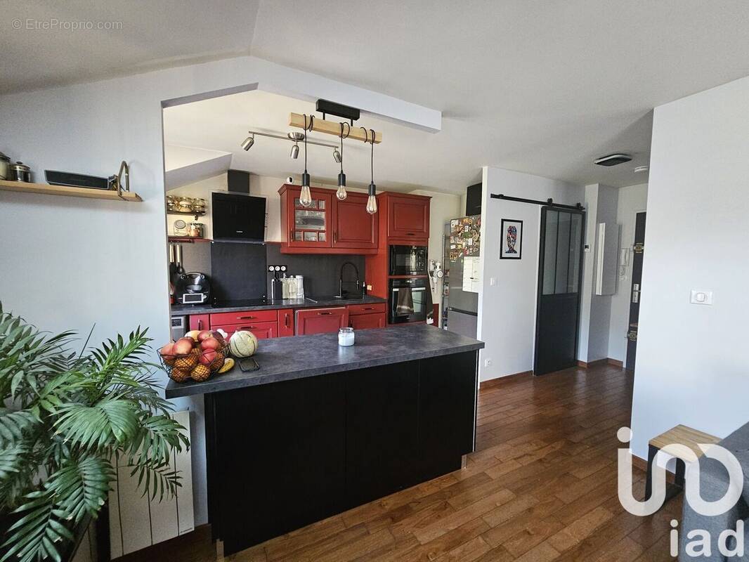 Photo 1 - Appartement à EMERAINVILLE