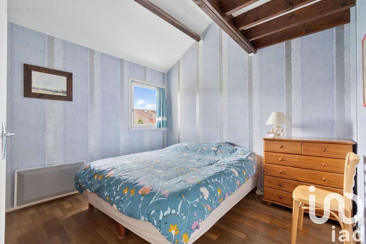 Photo 9 - Maison à VOISINS-LE-BRETONNEUX