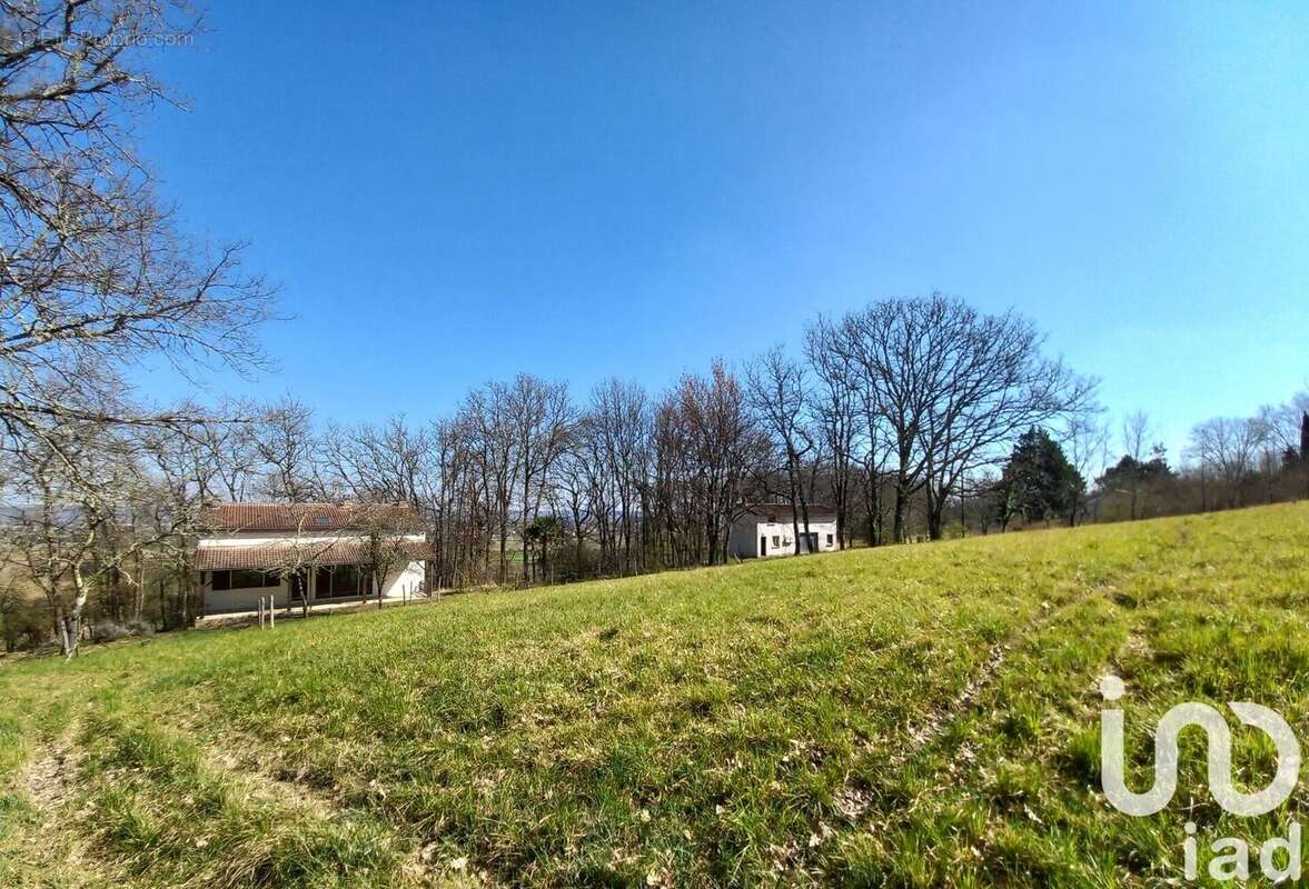 Photo 3 - Maison à SAINTE-COLOMBE-EN-BRUILHOIS