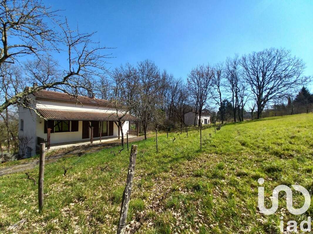 Photo 4 - Maison à SAINTE-COLOMBE-EN-BRUILHOIS