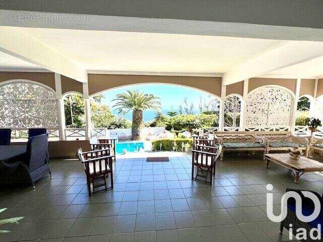 Photo 5 - Maison à SAINT-DENIS