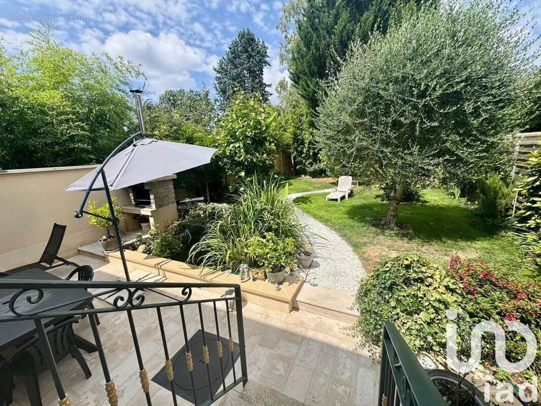 Photo 2 - Maison à ORMESSON-SUR-MARNE