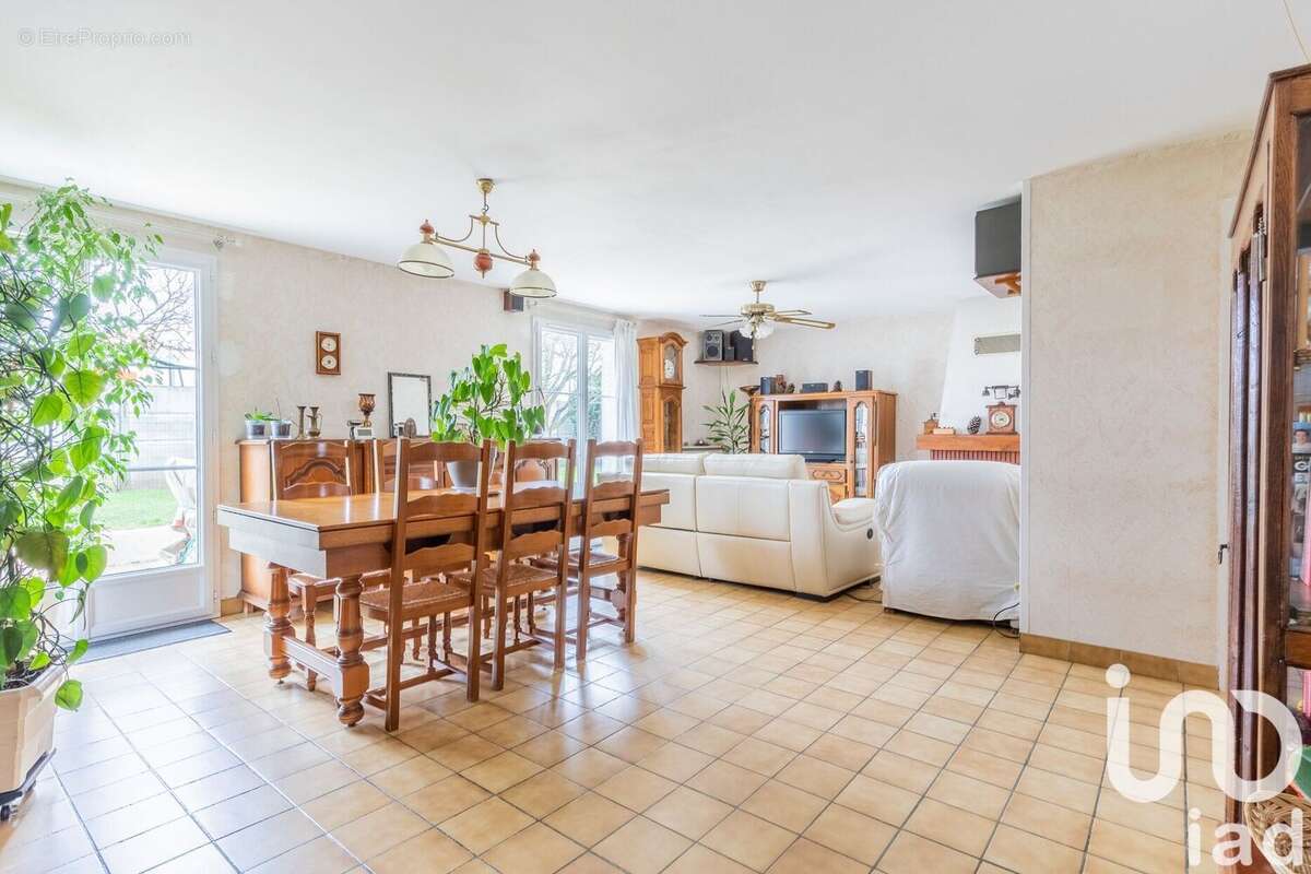 Photo 7 - Maison à FLEURY-MEROGIS