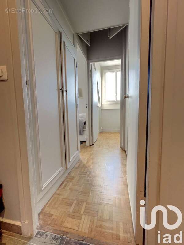 Photo 6 - Appartement à VERSAILLES