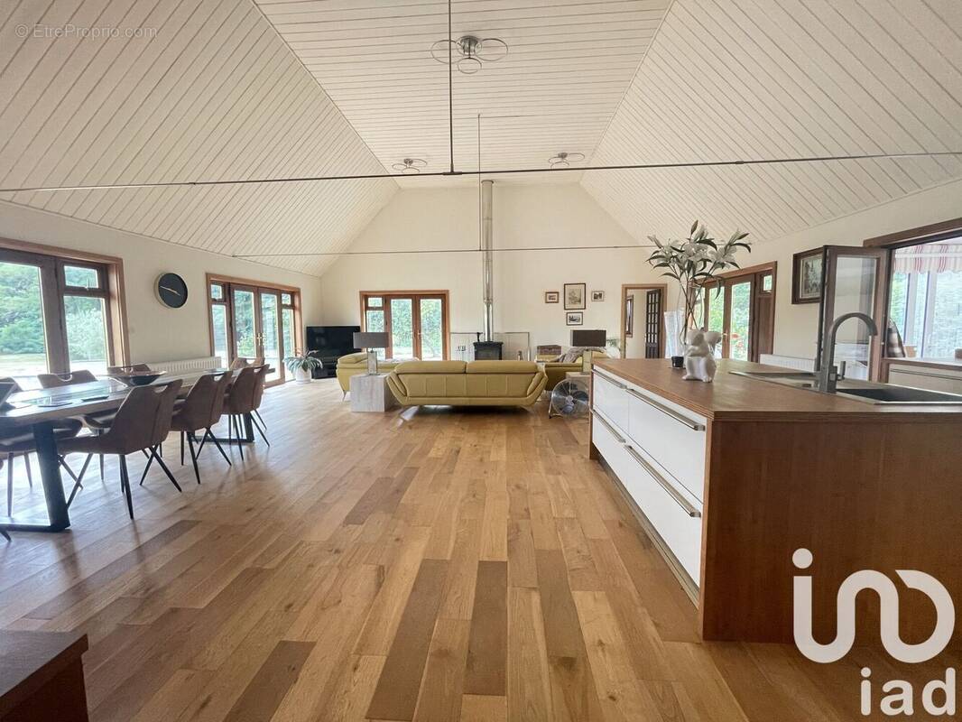 Photo 1 - Maison à CHATEAU-GARNIER