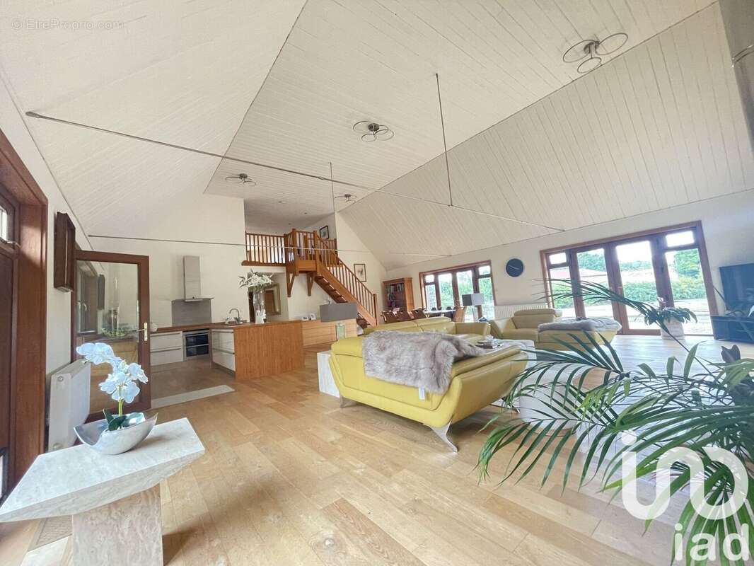 Photo 5 - Maison à CHATEAU-GARNIER