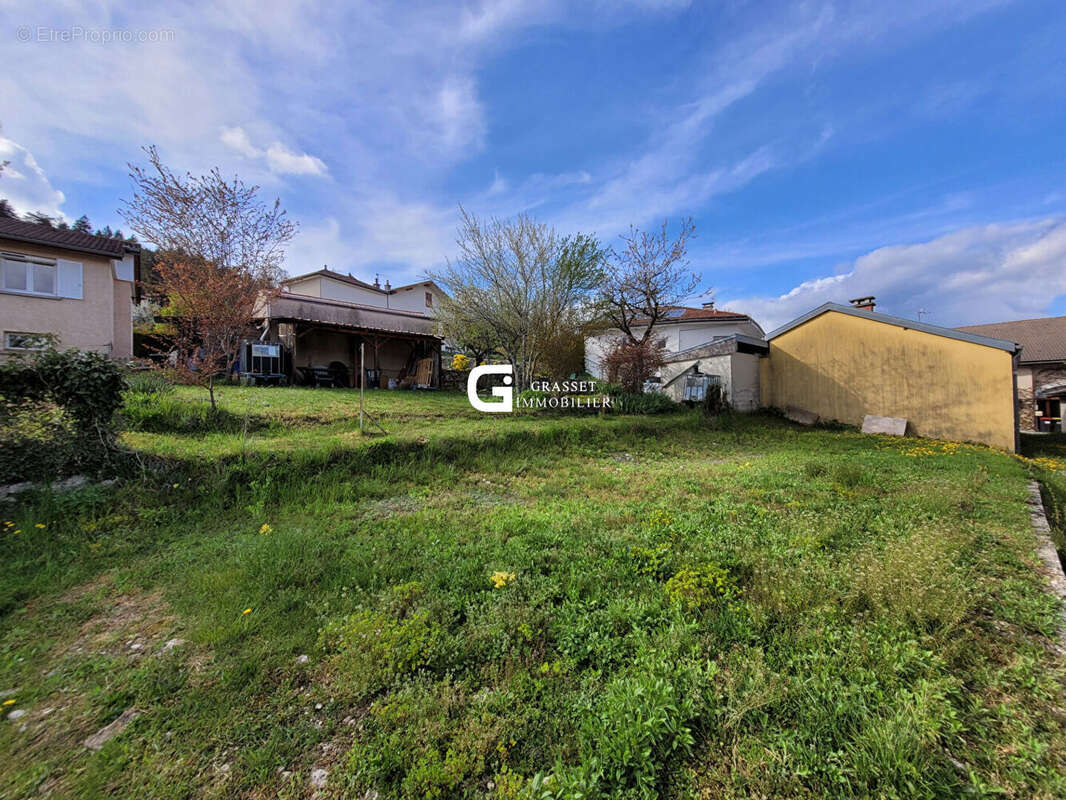 Terrain à GEOVREISSET