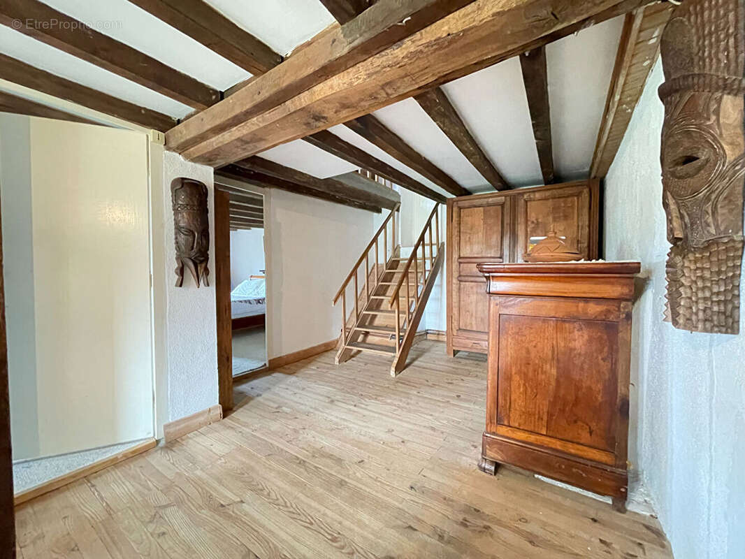 Maison à SAINT-BENOIT-SUR-LOIRE