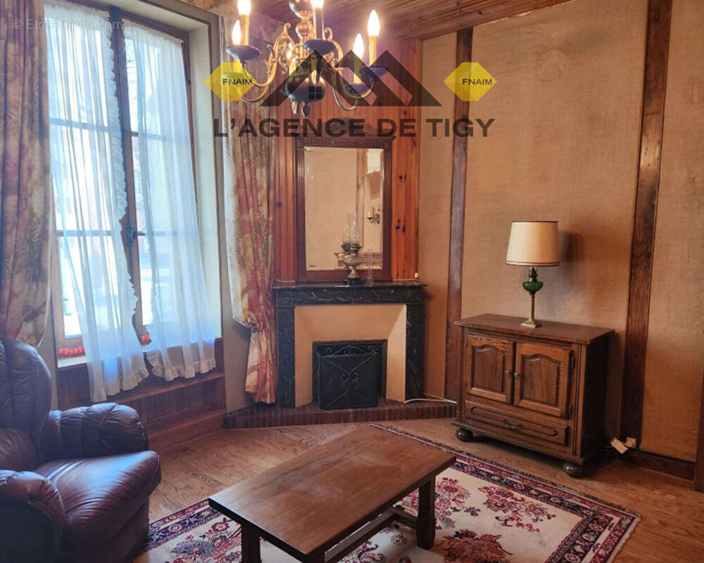 Maison à SAINT-GONDON