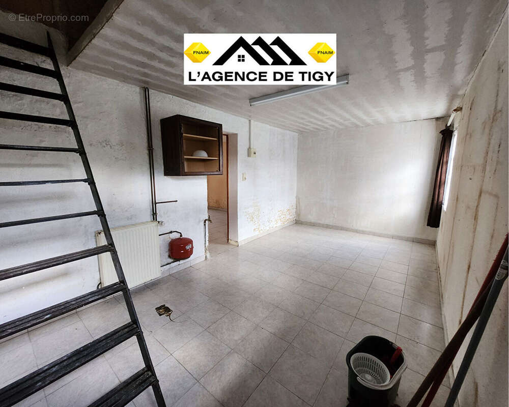 Maison à VILLEMURLIN