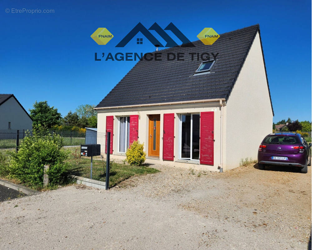 Maison à NEUVY-EN-SULLIAS