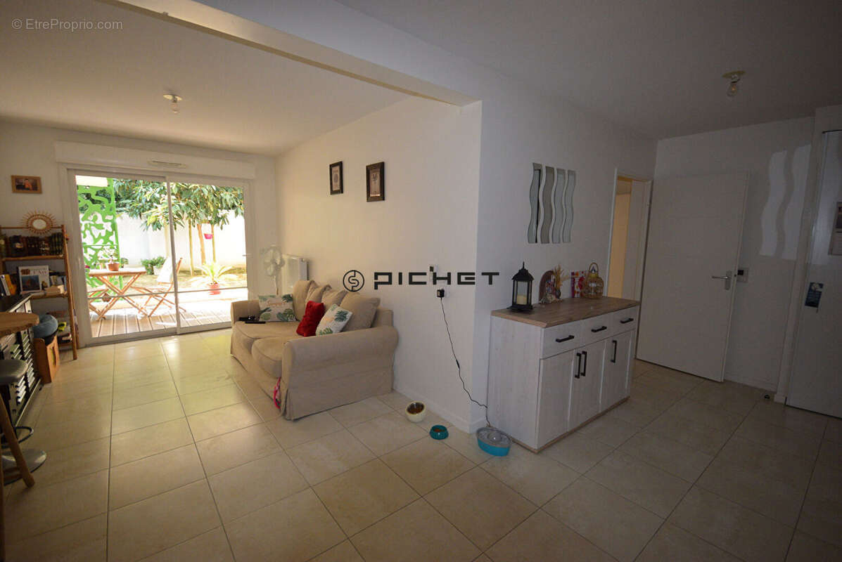 Appartement à LA ROCHELLE