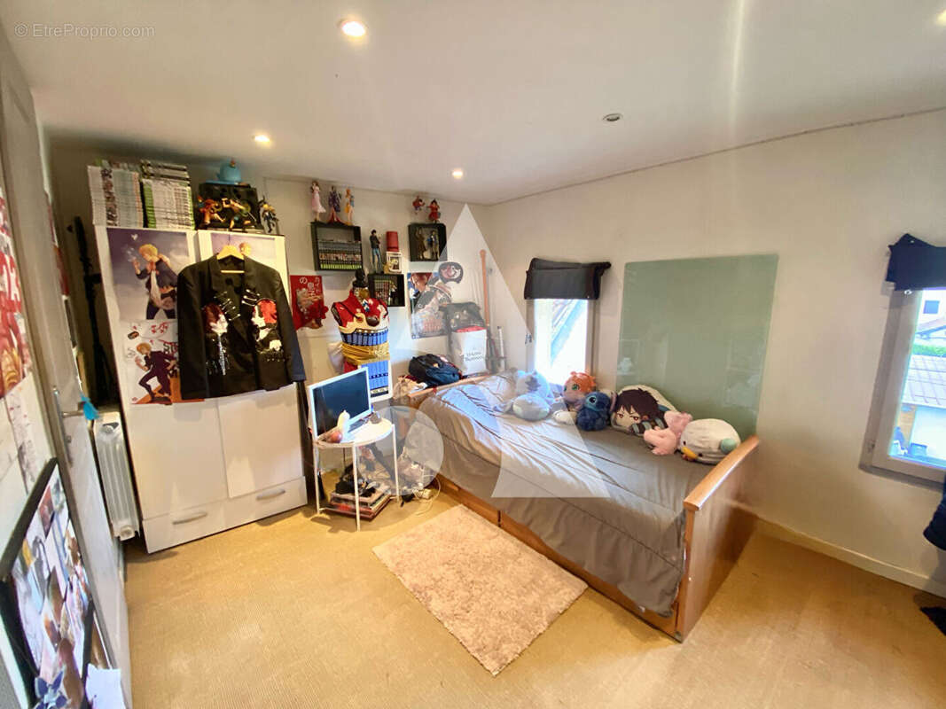 Maison à QUINCY-VOISINS